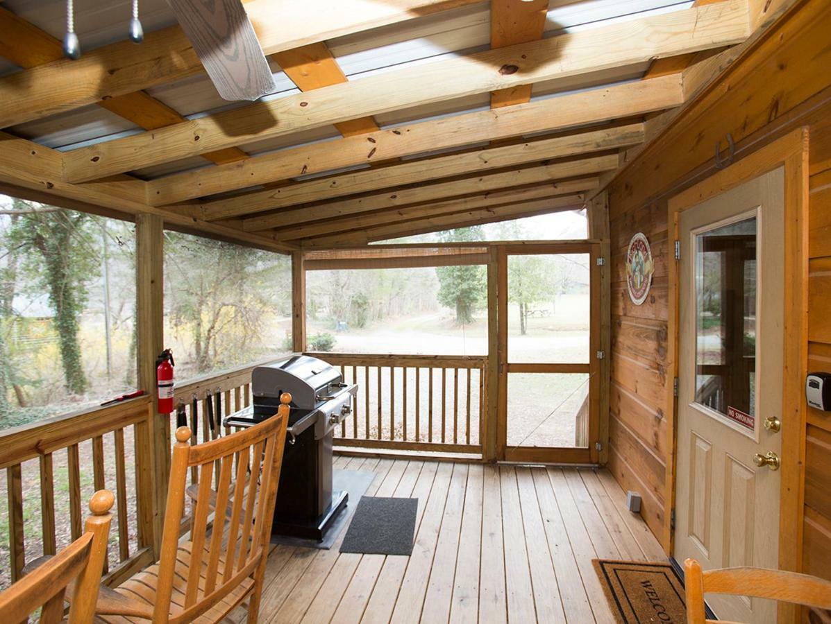 הוילה לייק לור Pine Gables Cabins מראה חיצוני תמונה