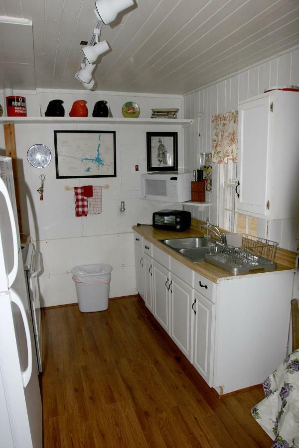 הוילה לייק לור Pine Gables Cabins מראה חיצוני תמונה