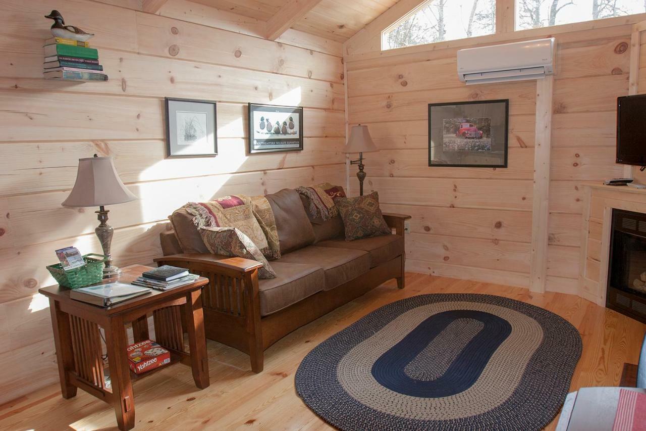 הוילה לייק לור Pine Gables Cabins מראה חיצוני תמונה