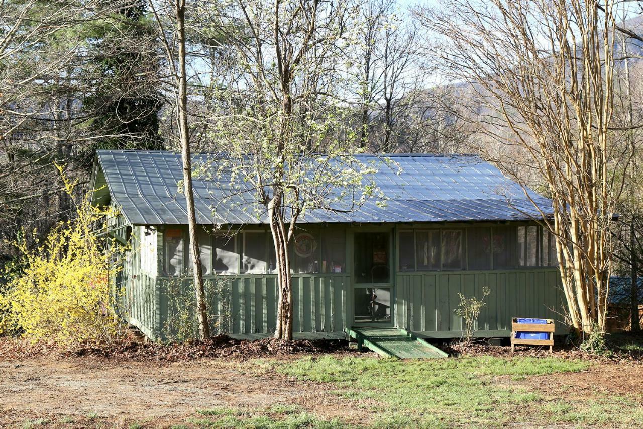 הוילה לייק לור Pine Gables Cabins מראה חיצוני תמונה