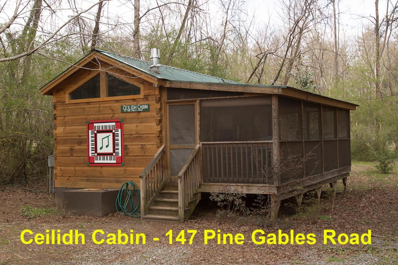 הוילה לייק לור Pine Gables Cabins מראה חיצוני תמונה