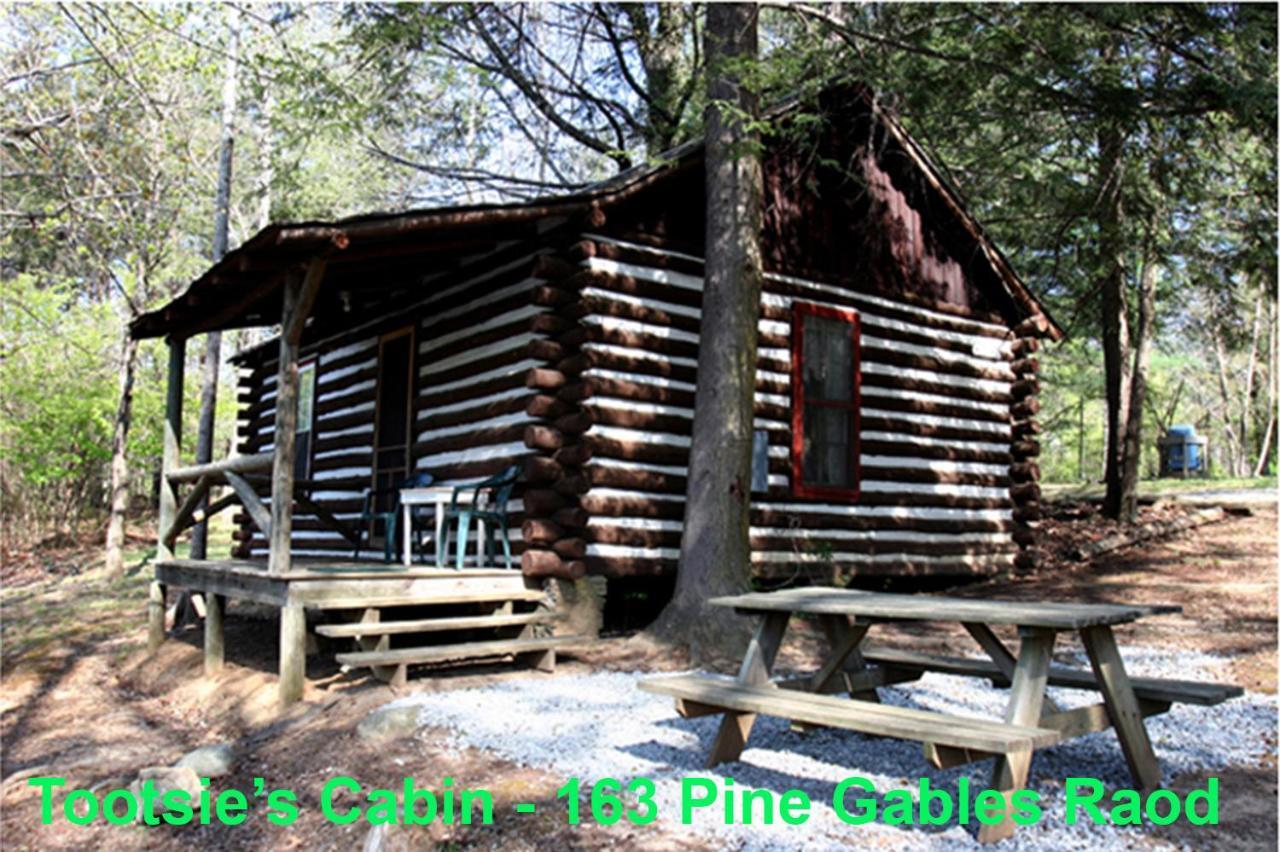 הוילה לייק לור Pine Gables Cabins מראה חיצוני תמונה
